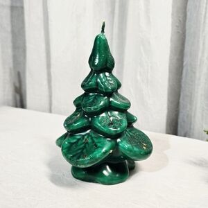 Green Holiday Tree Candle 1476